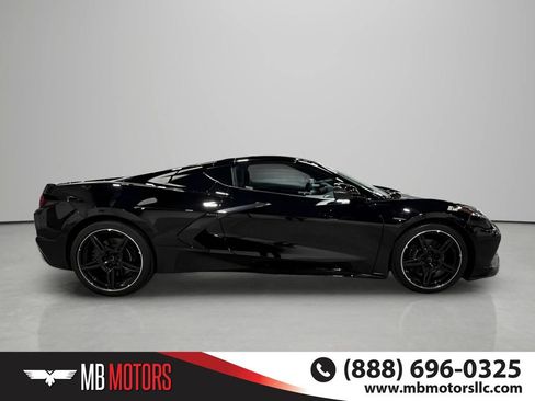 Used 2024 Chevrolet Corvette Stingray Coupe w/ 1LT RWD image 4