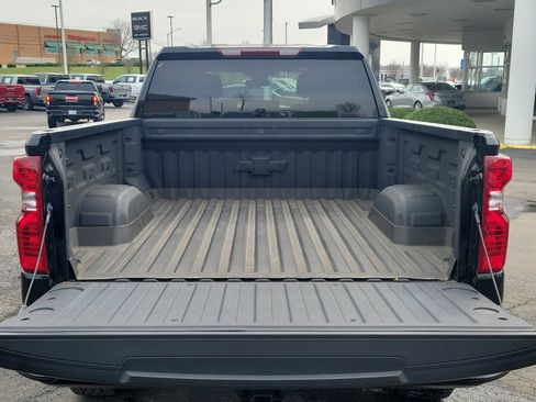 Used 2024 Chevrolet Silverado 1500 Custom Trail Boss image 7