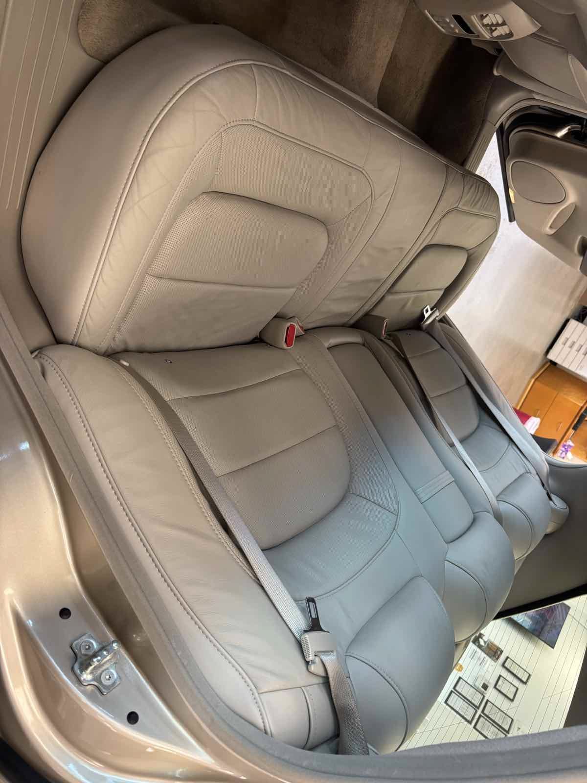 Used 2005 Cadillac De Ville FWD image 22