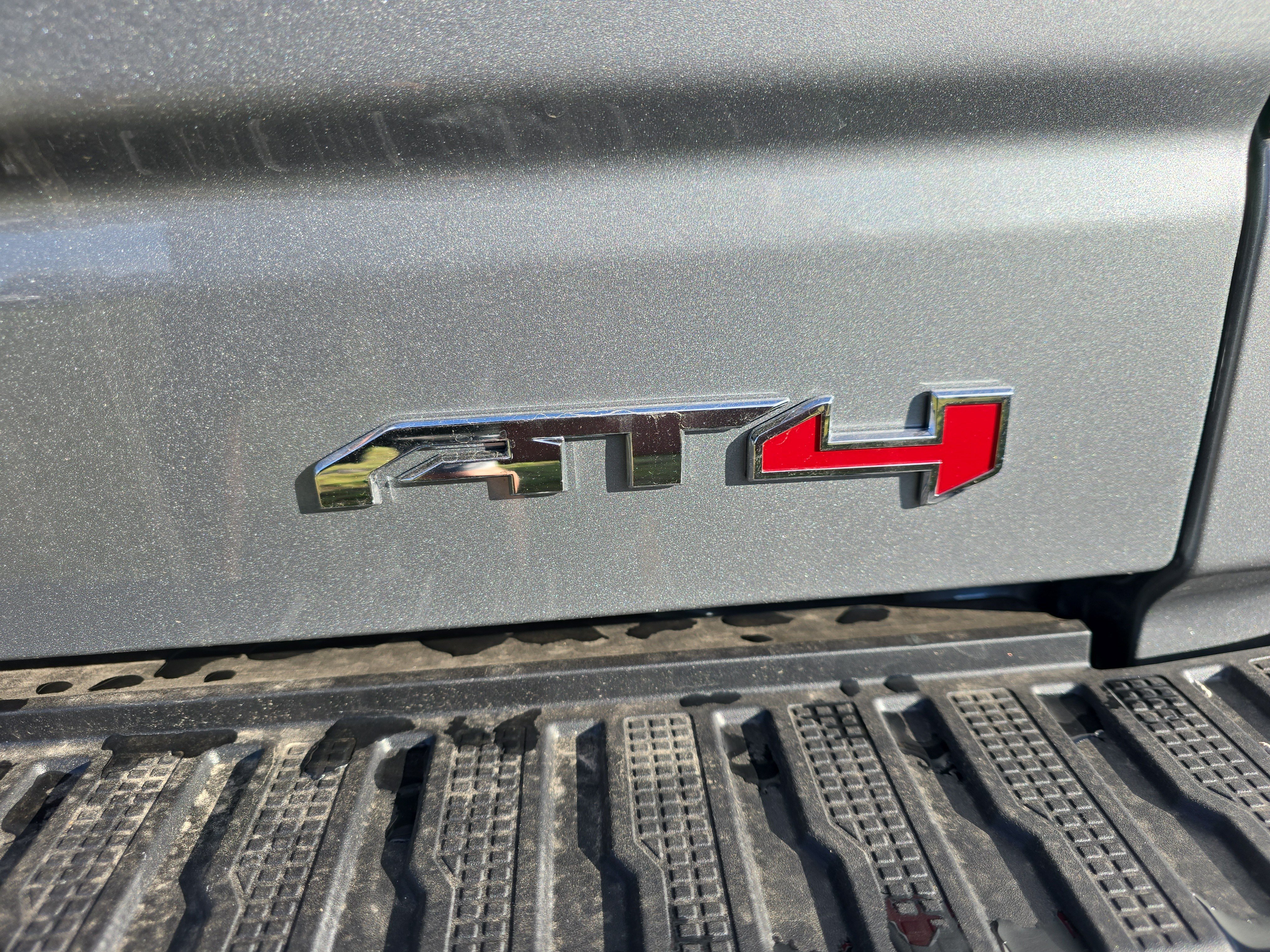 New 2026 GMC Sierra 1500 AT4 w/ AT4 Premium Package AWD/4WD image 5