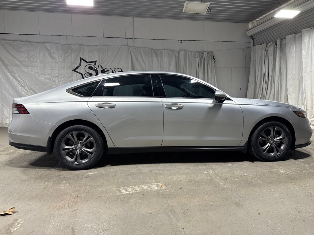 Used 2024 Honda Accord EX image 8
