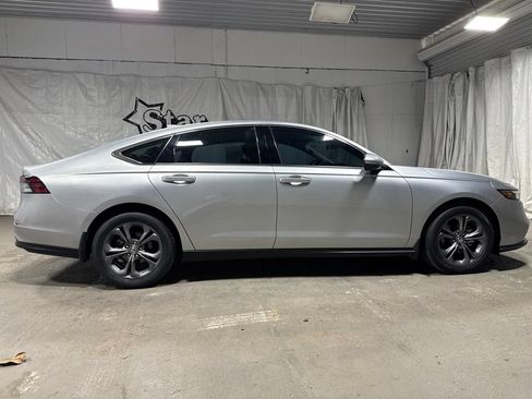 Used 2024 Honda Accord EX image 8