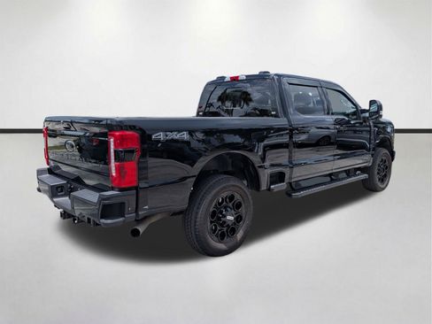 Used 2025 Ford F350 Lariat w/ Lariat Ultimate Package AWD/4WD image 4