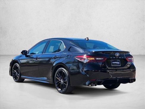 Used 2024 Toyota Camry XSE FWD image 8
