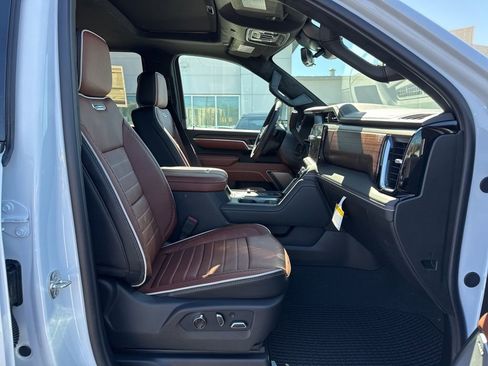 New 2026 GMC Sierra 3500 Denali Ultimate image 25