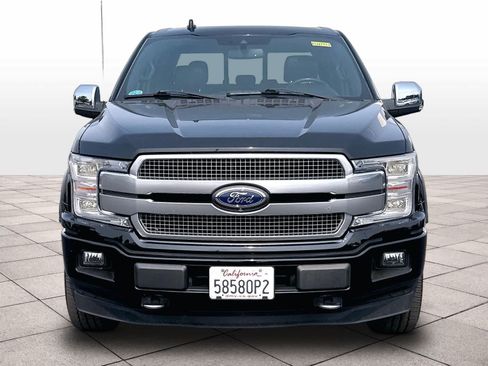 Used 2018 Ford F150 Platinum w/ Equipment Group 701A Luxury AWD/4WD image 2