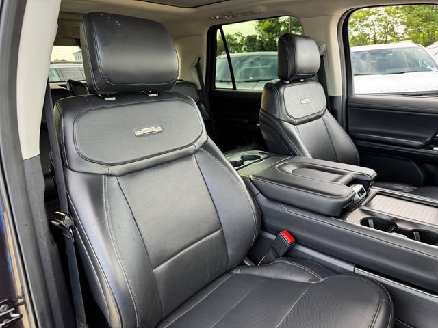 Certified 2025 Ford Expedition Platinum AWD/4WD image 22