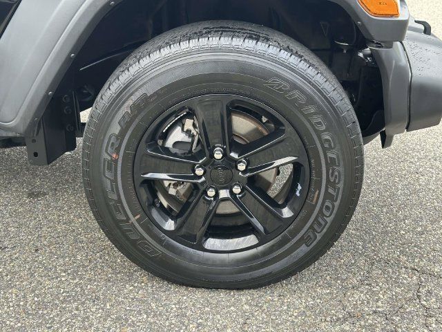 Used 2022 Jeep Wrangler Unlimited Sport AWD/4WD image 10