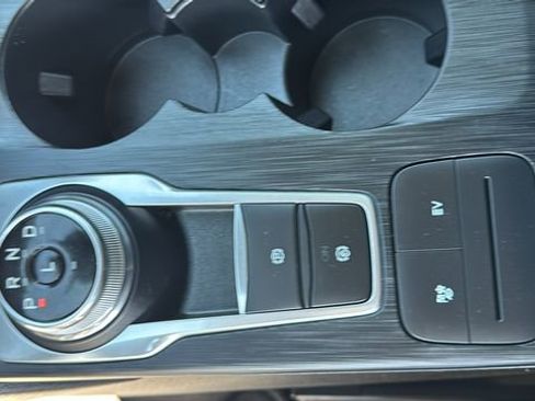 Certified 2022 Ford Escape SEL w/ Technology Package image 26