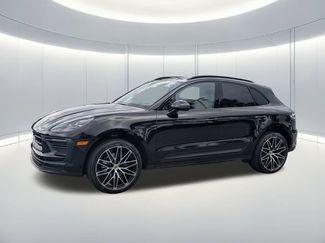 Used 2023 Porsche Macan Turbo AWD/4WD video 1