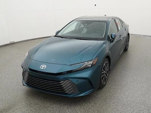 New 2026 Toyota Camry XLE image 16