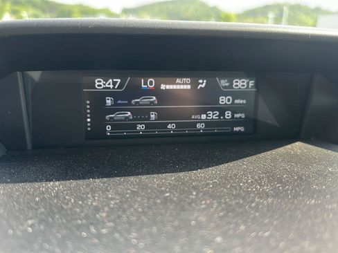 Used 2021 Subaru Forester Premium AWD/4WD image 18