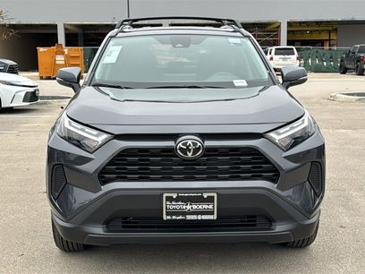 New 2025 Toyota RAV4 XLE