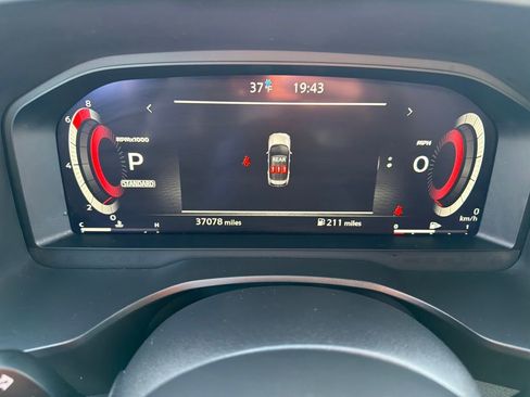 Used 2023 Nissan Rogue Platinum w/ Platinum Premium Package image 18