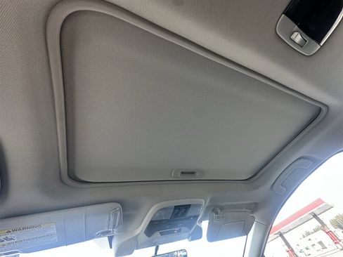 Used 2019 Subaru Impreza 2.0i Premium image 13