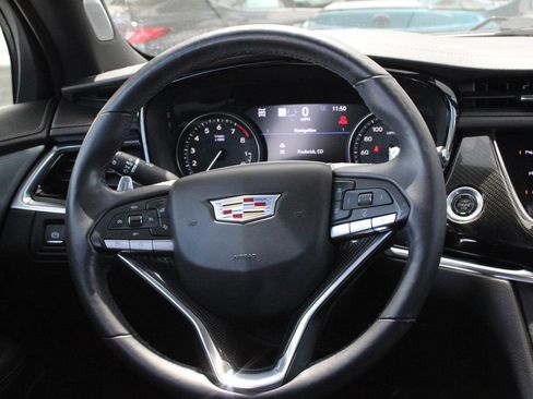 Used 2022 Cadillac XT6 Sport w/ Technology Package AWD/4WD image 30