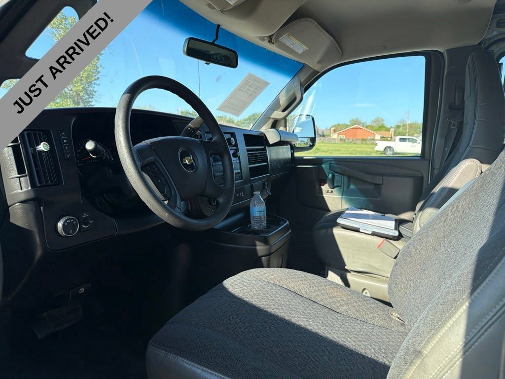 Used 2021 Chevrolet Express 2500 w/ Driver Convenience Package RWD image 11