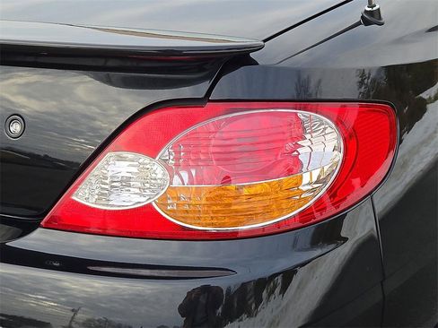 Used 2002 Toyota Solara Convertible image 14