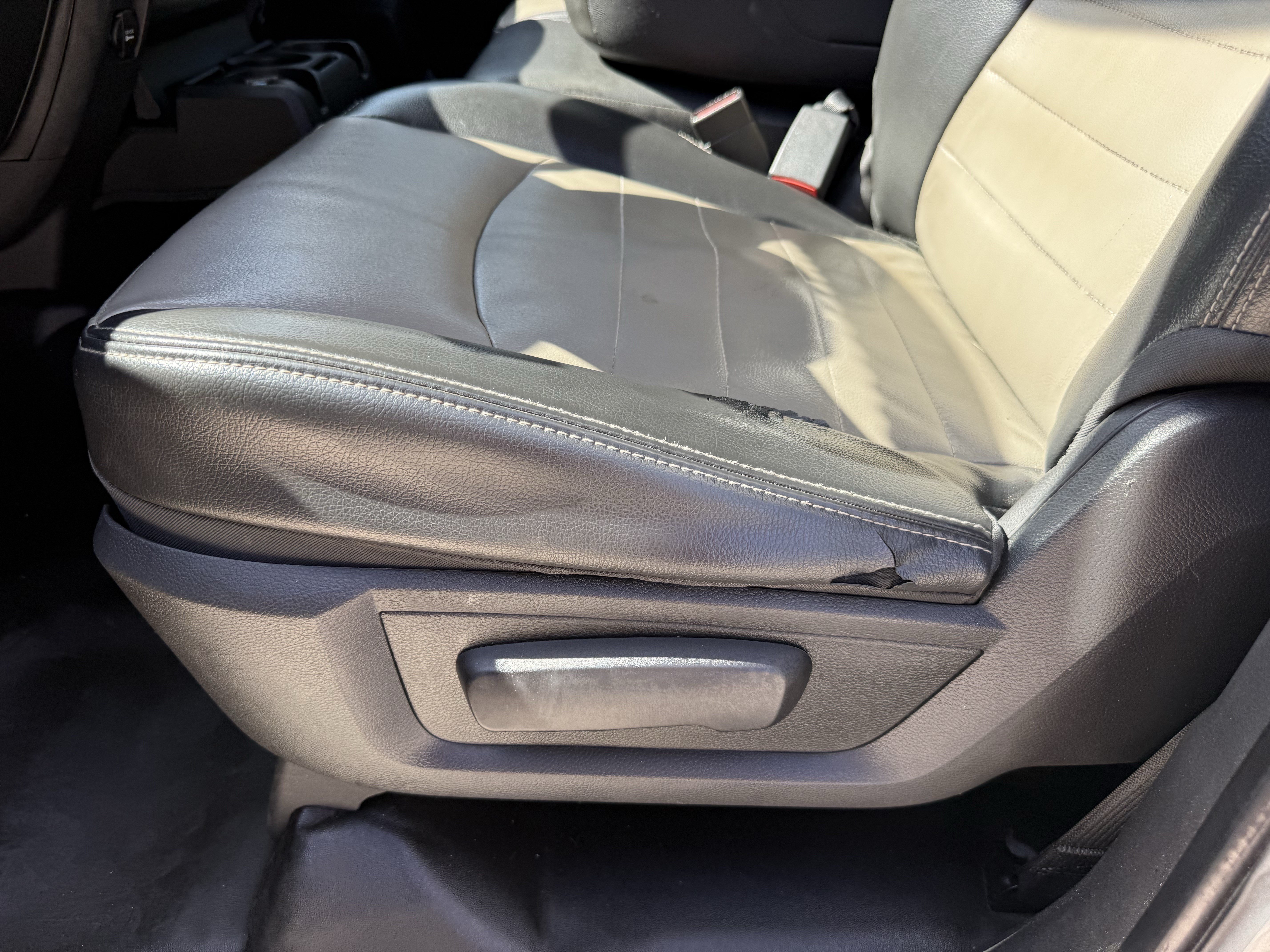 Used 2009 Dodge Ram 1500 Truck ST RWD image 24