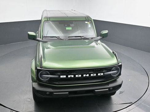 New 2025 Ford Bronco Outer Banks image 16