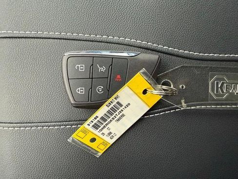 New 2026 Chevrolet Traverse LT w/ Driver Confidence Package image 53