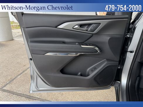 New 2026 Chevrolet Traverse LT w/ Midnight/Sport Edition image 11