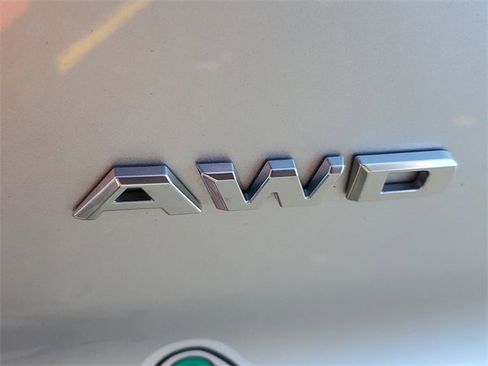 Used 2020 Cadillac XT4 Sport w/ Cold Weather Package image 7