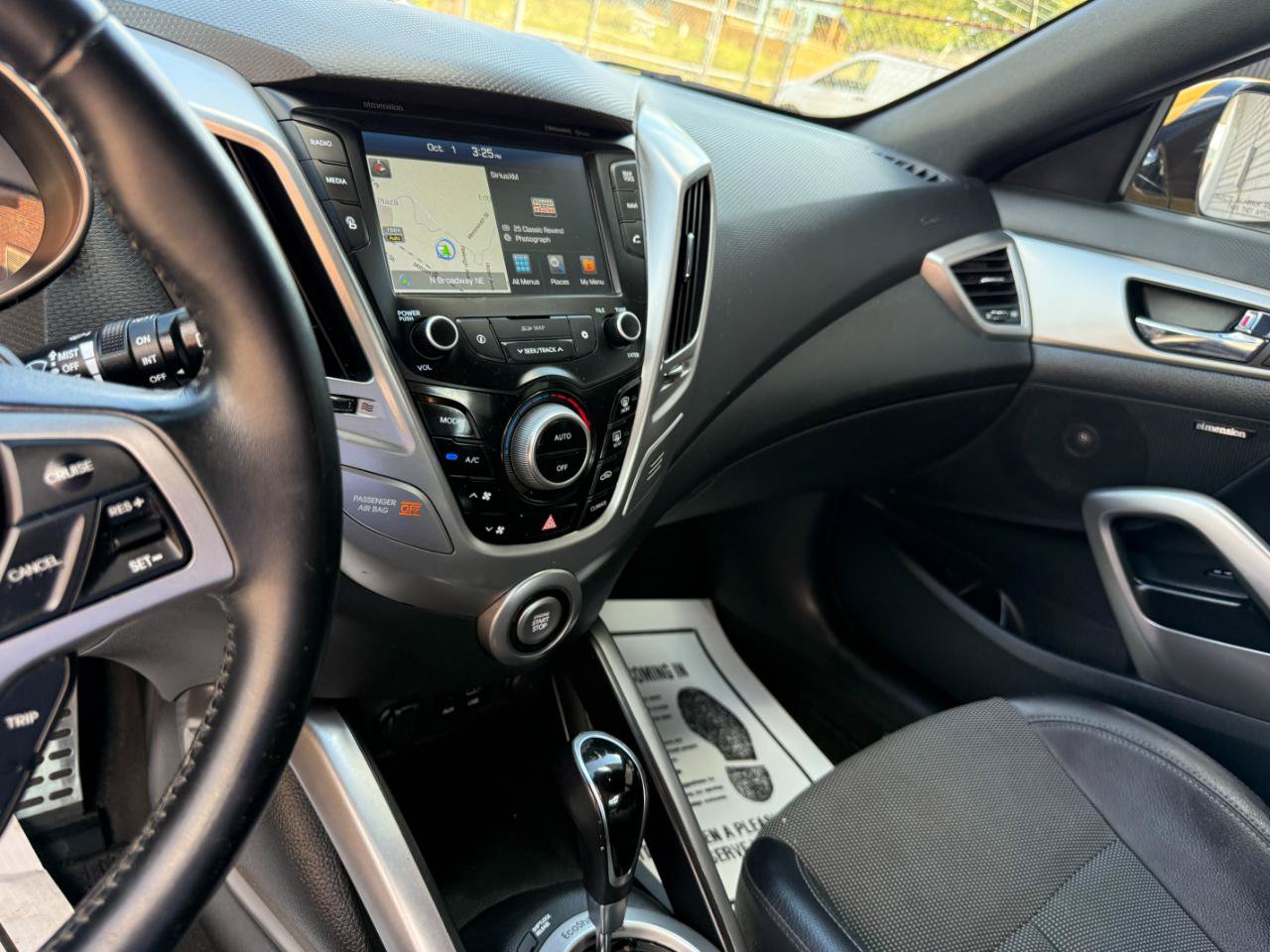 Used 2016 Hyundai Veloster w/ Option Group 03 FWD image 23