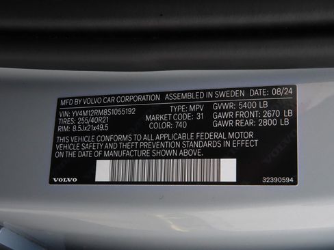 Used 2025 Volvo XC60 B5 Ultra w/ Climate Package PRO AWD/4WD image 51
