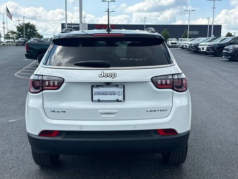 Certified 2025 Jeep Compass Limited AWD/4WD image 5