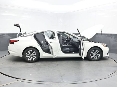Used 2021 Nissan Altima 2.5 S FWD image 58