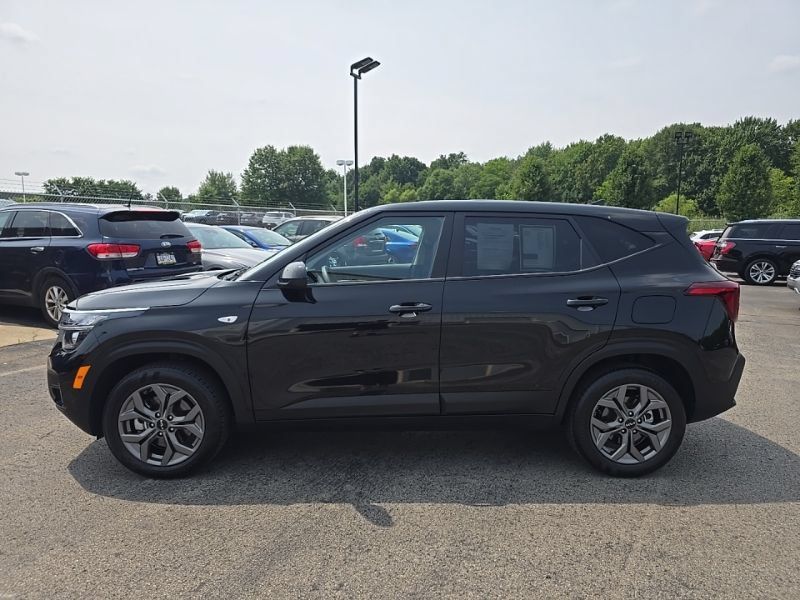 Certified 2024 Kia Seltos LX AWD/4WD image 4