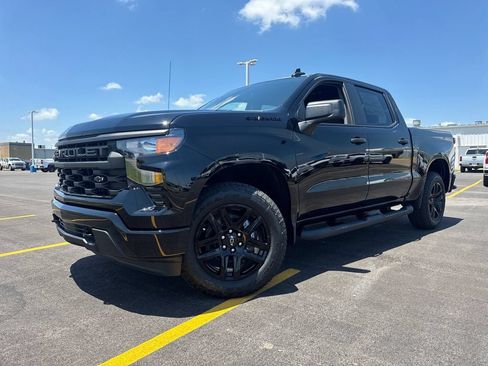 New 2026 Chevrolet Silverado 1500 Custom w/ Turbomax Blackout Package RWD image 19