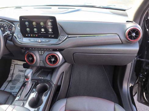 Used 2025 Chevrolet Blazer RS image 36