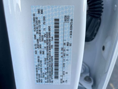 Used 2023 Ford F250 XLT image 28