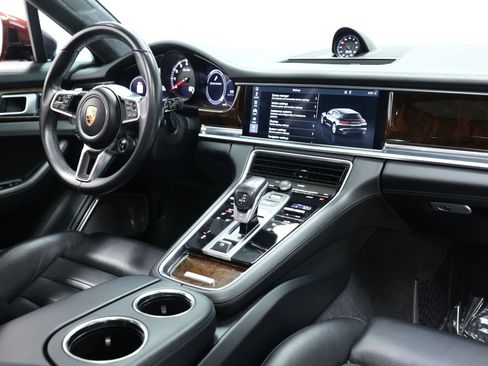Used 2018 Porsche Panamera Turbo Sport Turismo w/ Assistance Package AWD/4WD image 99