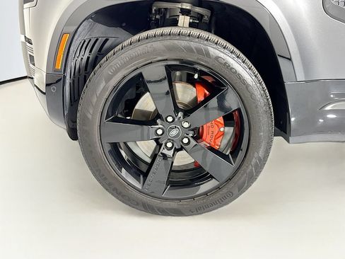 Used 2024 Land Rover Defender 110 X AWD/4WD image 30