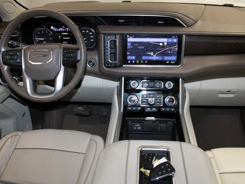 Used 2021 GMC Yukon Denali image 15