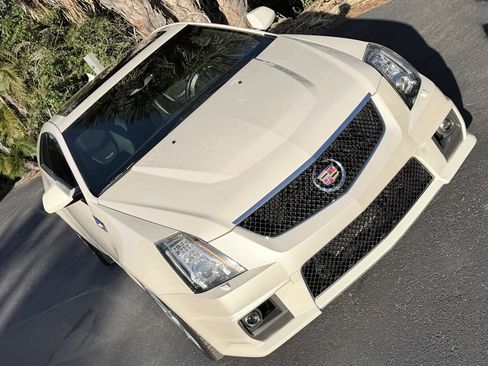 Used 2012 Cadillac CTS V w/ Wood Trim Package image 31