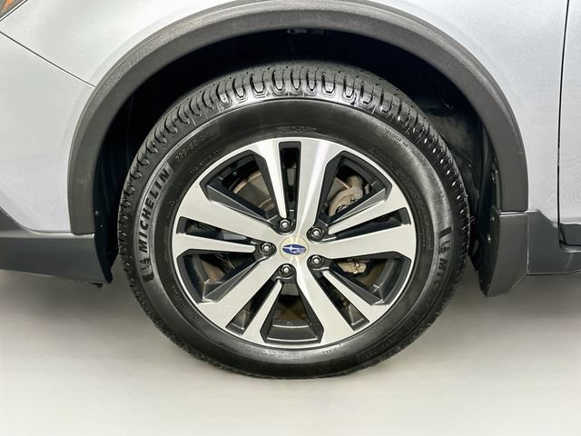 Used 2018 Subaru Outback 2.5i Limited AWD/4WD image 38