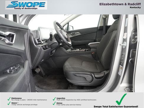 Used 2024 Kia Sportage LX image 13