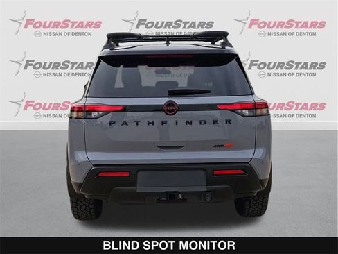 New 2026 Nissan Pathfinder SV image 5