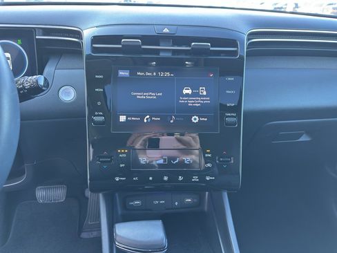 Used 2023 Hyundai Tucson SEL w/ Convenience Package image 18