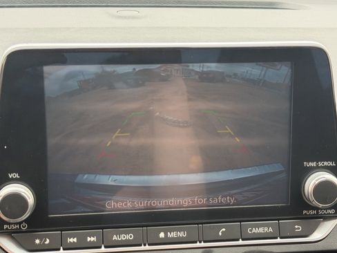 Used 2021 Nissan Altima 2.5 SV w/ SV Premium Package FWD image 27