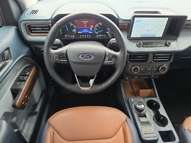 Used 2024 Ford Maverick Lariat FWD image 8