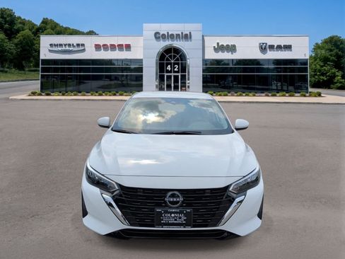 Used 2025 Nissan Sentra S FWD image 9