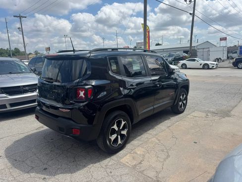 Used 2019 Jeep Renegade Trailhawk AWD/4WD image 4