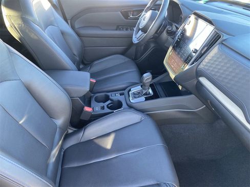 Certified 2025 Subaru Forester Limited w/ Popular Package #2 image 9