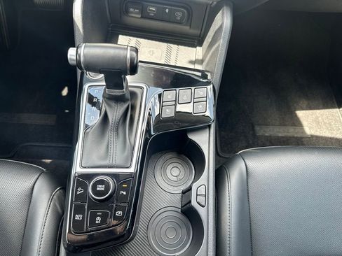 Used 2024 Kia Sportage SX FWD image 19