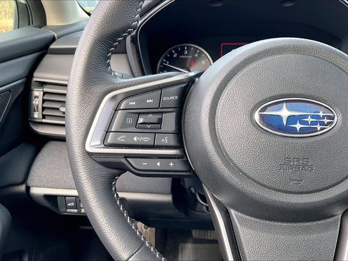 Certified 2025 Subaru Outback Premium w/ Popular Package #1A image 19